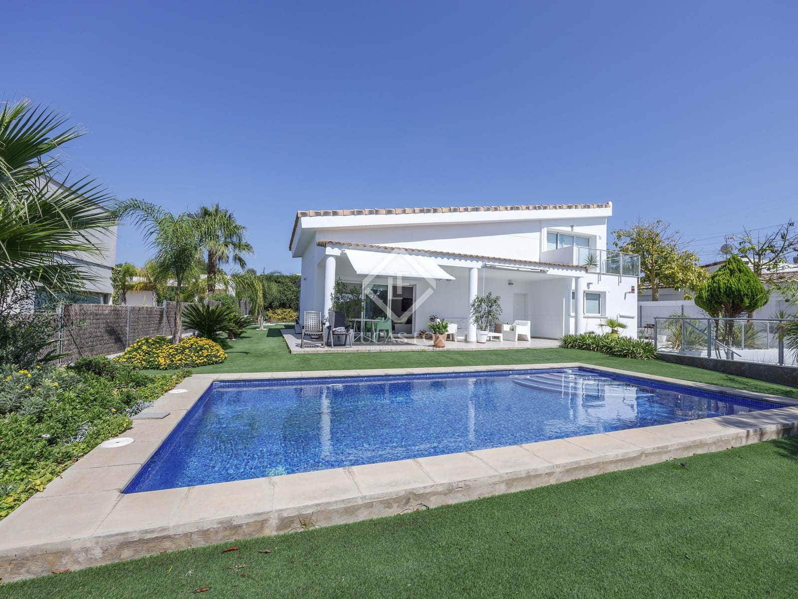 4 soveværelse Villa til leje i Betera med swimmingpool garage - € 3.990 (Ref: 8594242)