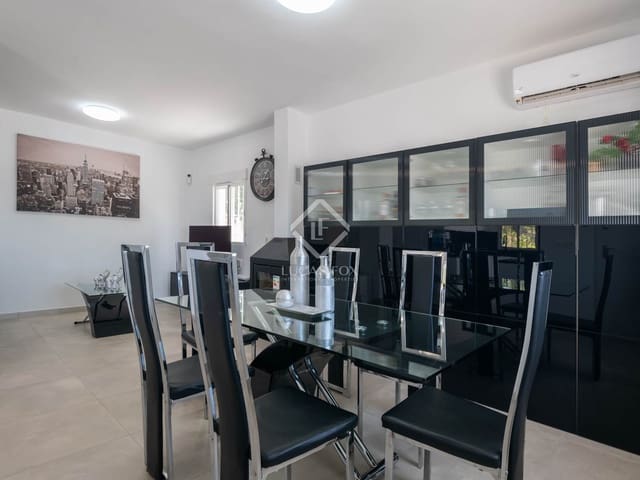 4 sypialnia Finka/Dom wiejski na sprzedaż w Cártama z basenem garażem - 599 000 € (Ref: 8594521)