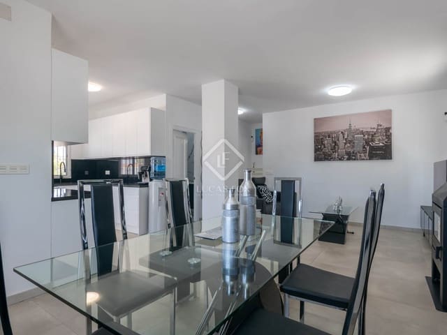 4 sypialnia Finka/Dom wiejski na sprzedaż w Cártama z basenem garażem - 599 000 € (Ref: 8594521)