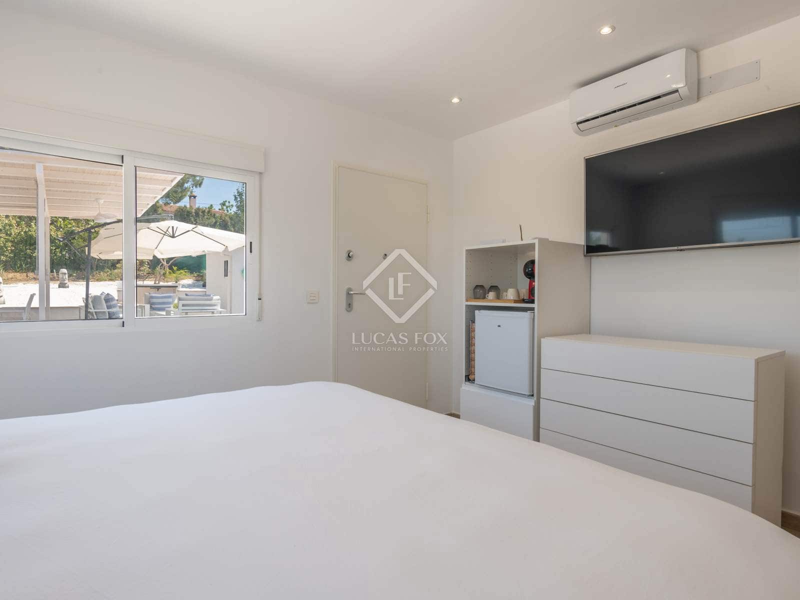 4 sypialnia Finka/Dom wiejski na sprzedaż w Cartama z basenem garażem - 599 000 € (Ref: 8594521)