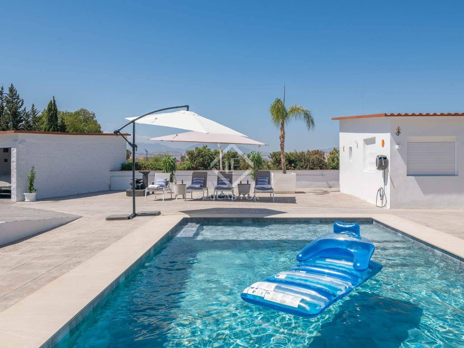 4 sypialnia Finka/Dom wiejski na sprzedaż w Cartama z basenem garażem - 599 000 € (Ref: 8594521)