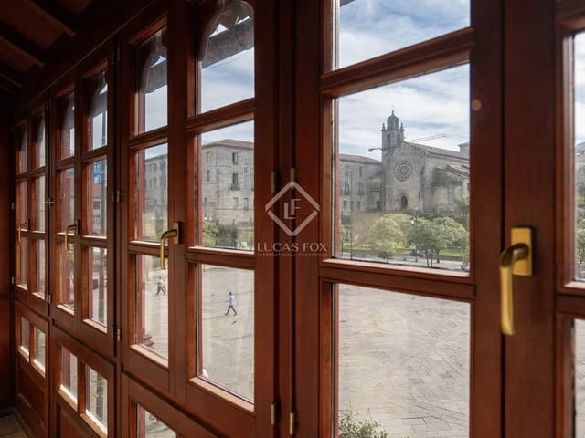 3 bedroom Villa for sale in Pontevedra city - € 900,000 (Ref: 8595722)