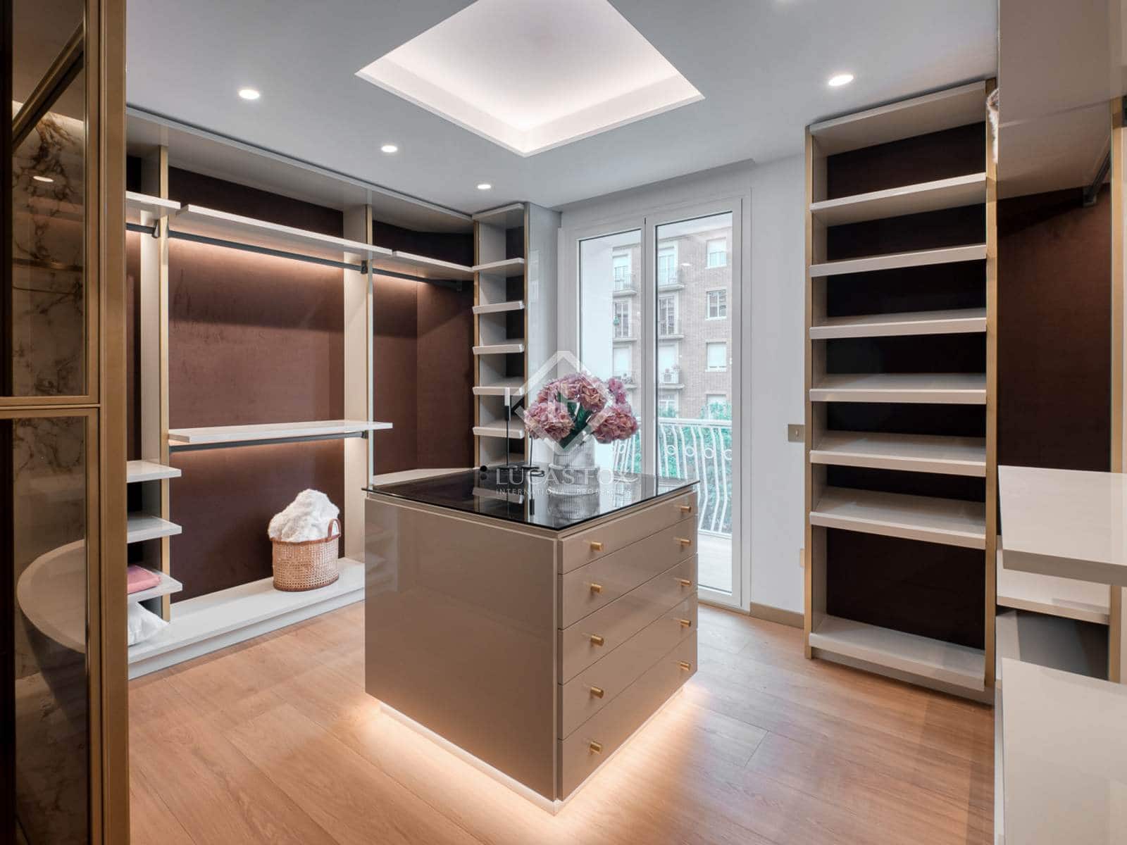 5 sovrum Lägenhet till salu i Madrid stad - 3 600 000 € (Ref: 8598744)