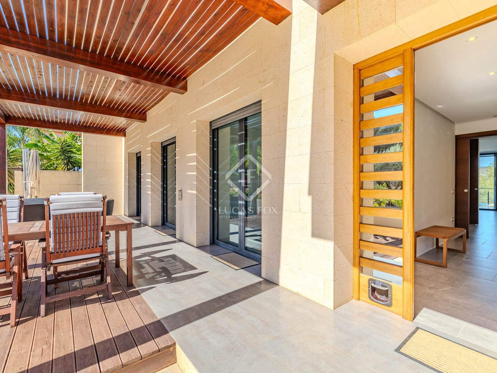 4 bedroom Villa for sale in Javea / Xabia with pool garage - € 1,729,000 (Ref: 8605782)