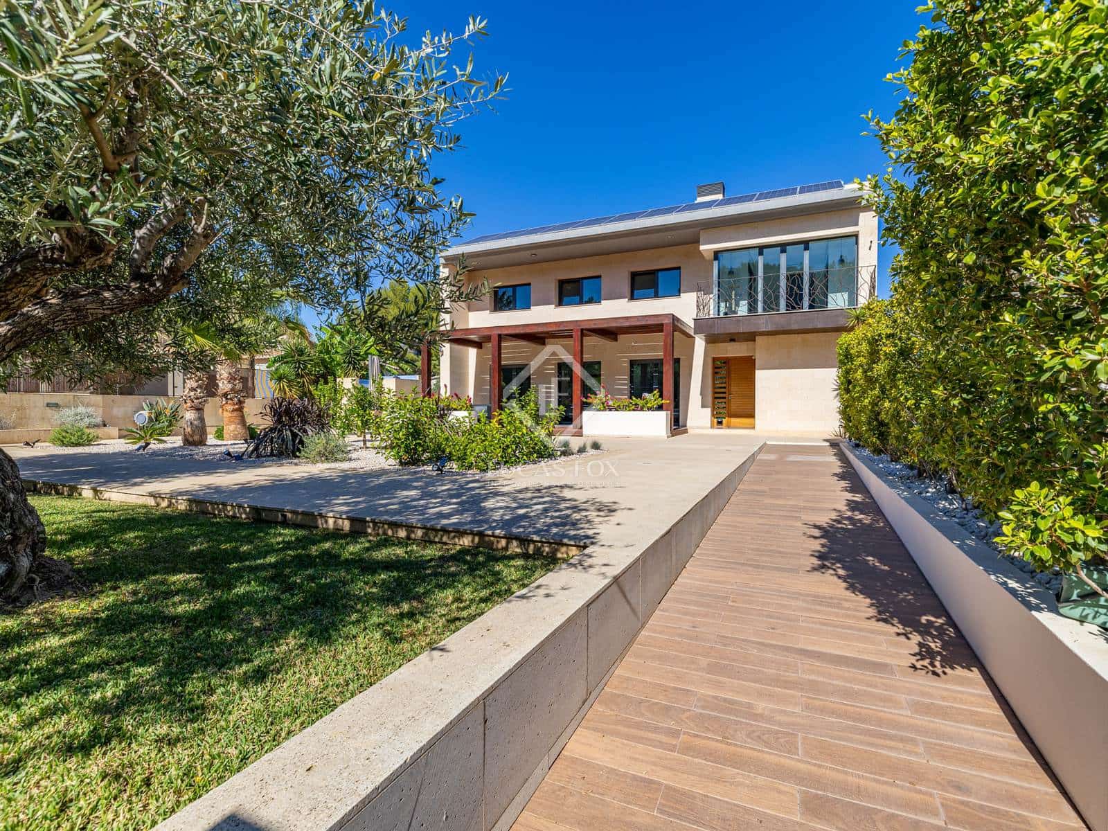 4 bedroom Villa for sale in Javea / Xabia with pool garage - € 1,729,000 (Ref: 8605782)