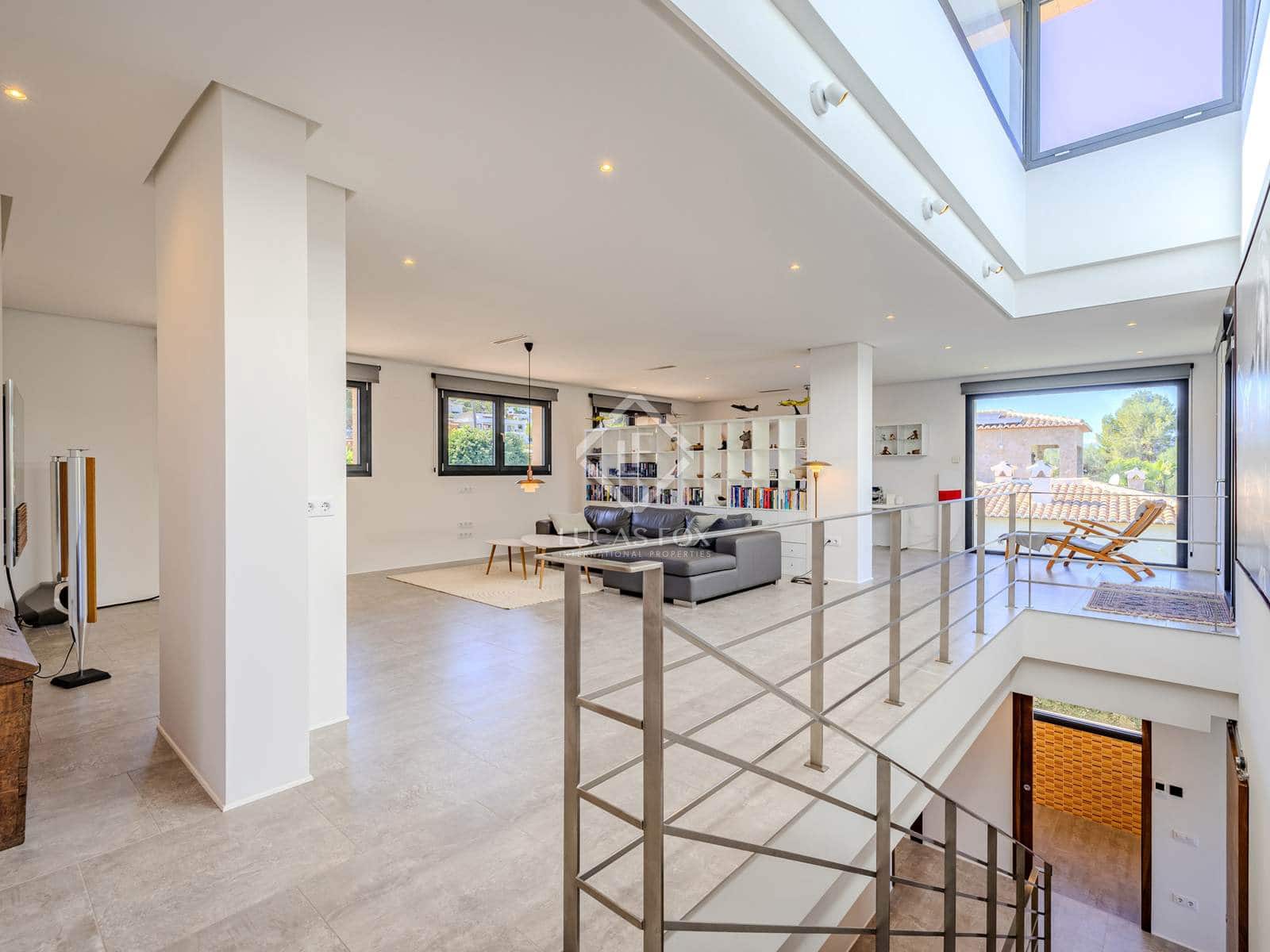 4 bedroom Villa for sale in Javea / Xabia with pool garage - € 1,729,000 (Ref: 8605782)