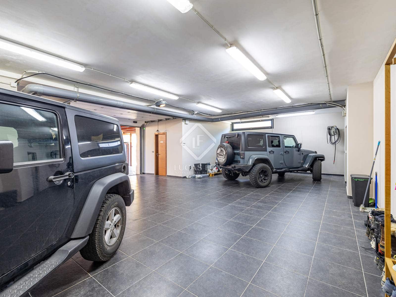 4 bedroom Villa for sale in Javea / Xabia with pool garage - € 1,729,000 (Ref: 8605782)