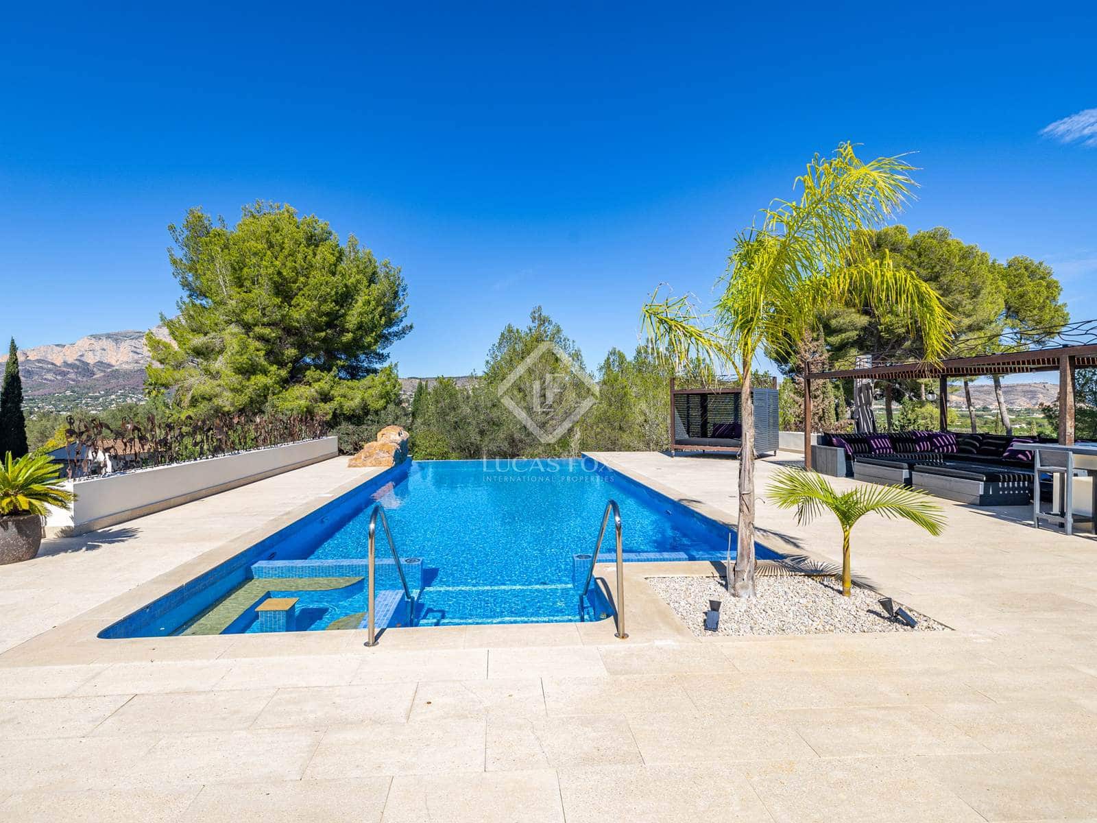 4 bedroom Villa for sale in Javea / Xabia with pool garage - € 1,729,000 (Ref: 8605782)