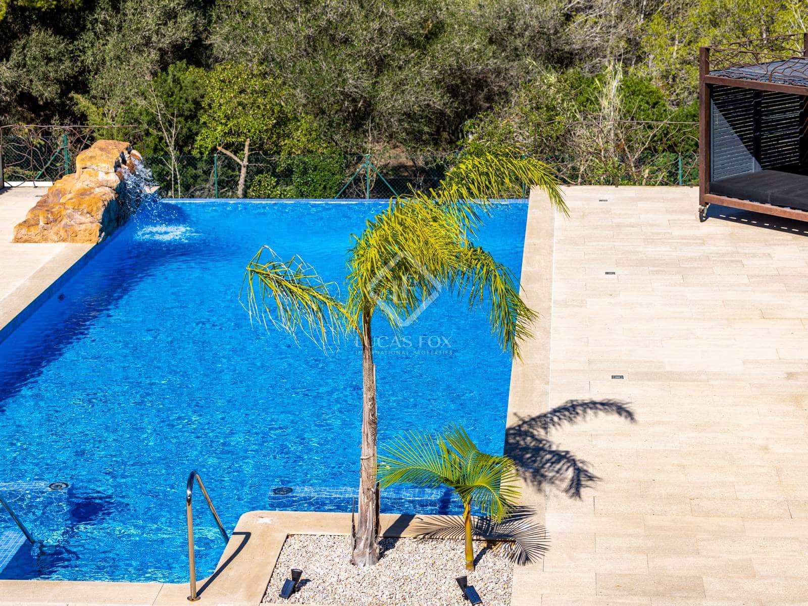 4 bedroom Villa for sale in Javea / Xabia with pool garage - € 1,729,000 (Ref: 8605782)