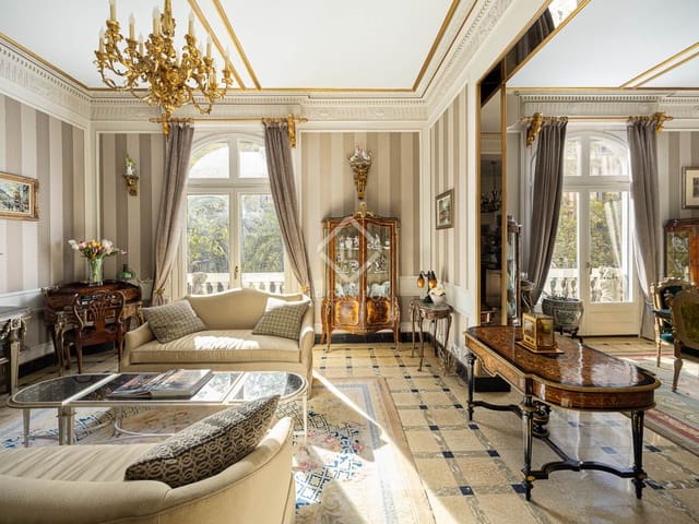 4 slaapkamer Appartement te koop in Barcelona stad - € 4.450.000 (Ref: 8607384)