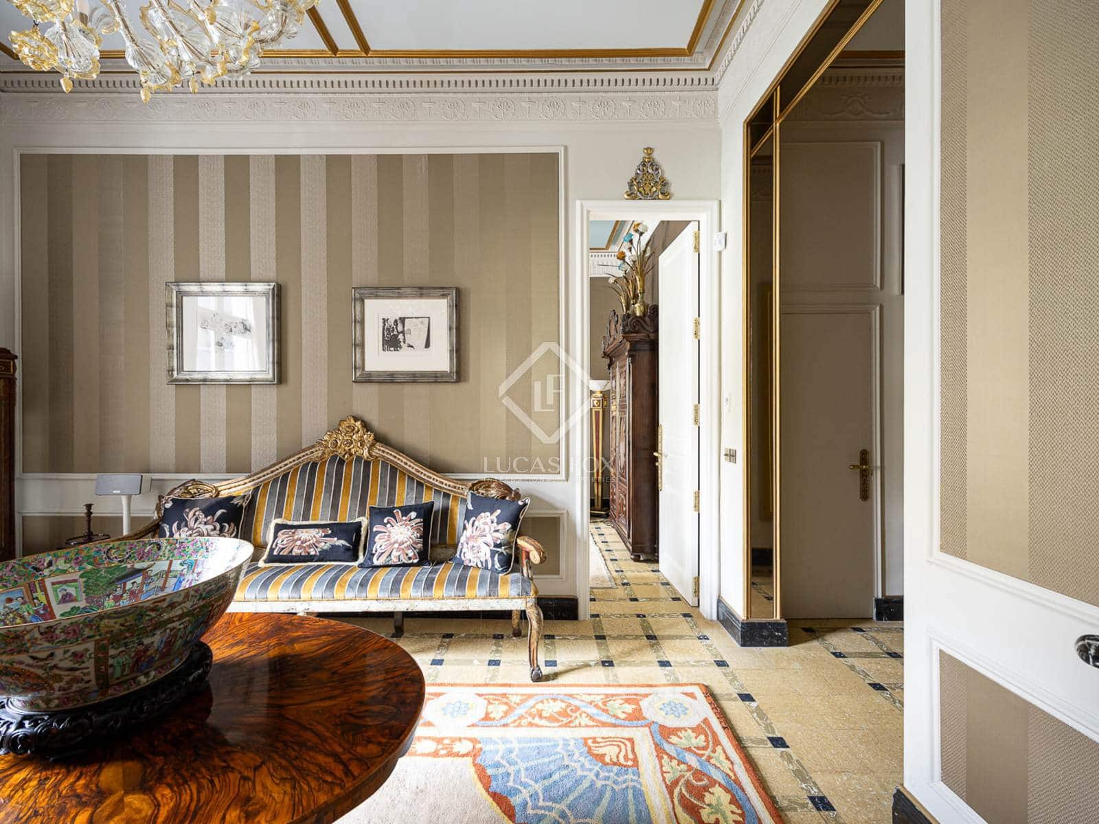 4 slaapkamer Appartement te koop in Barcelona stad - € 4.450.000 (Ref: 8607384)