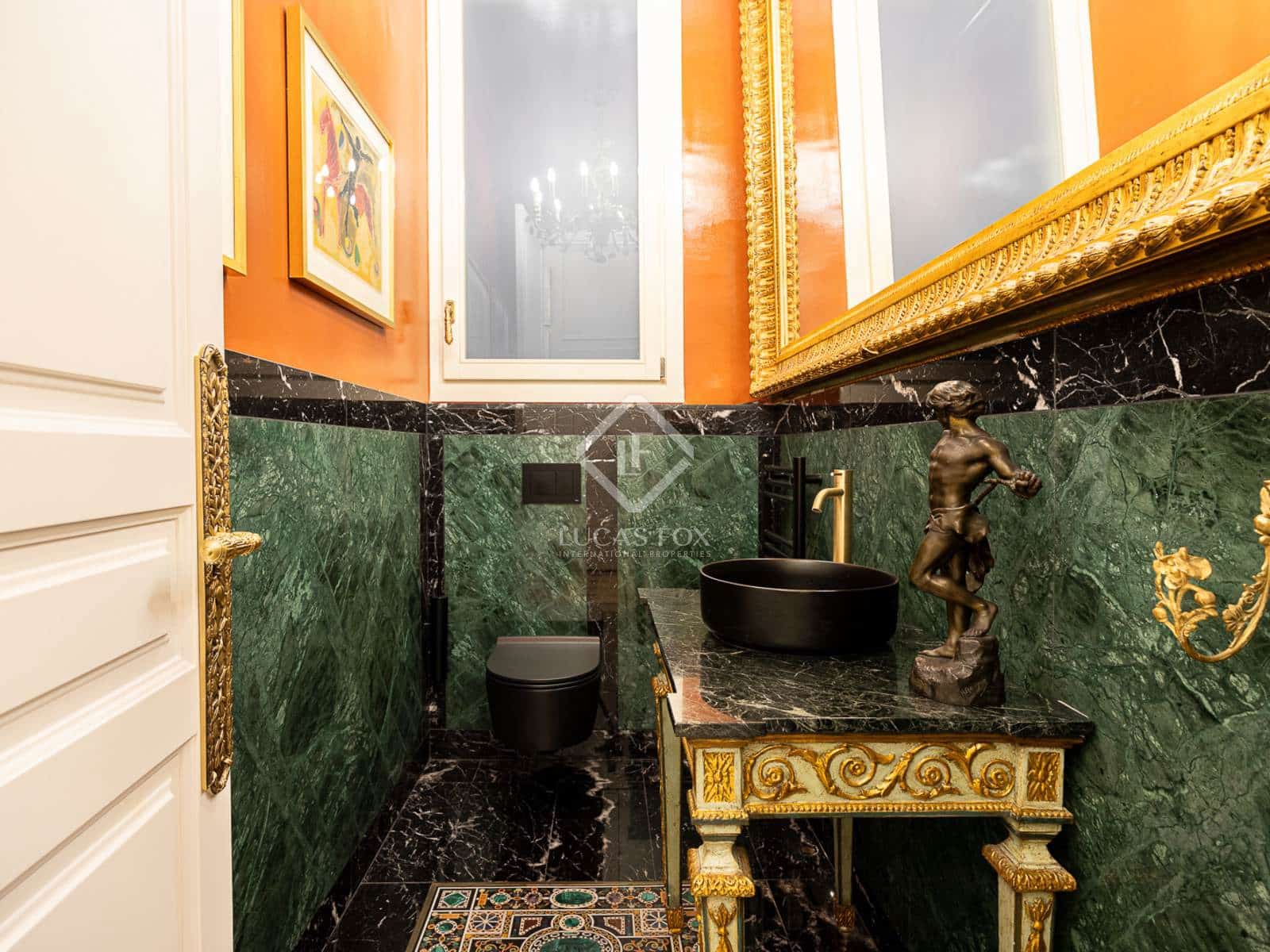 4 slaapkamer Appartement te koop in Barcelona stad - € 4.450.000 (Ref: 8607384)