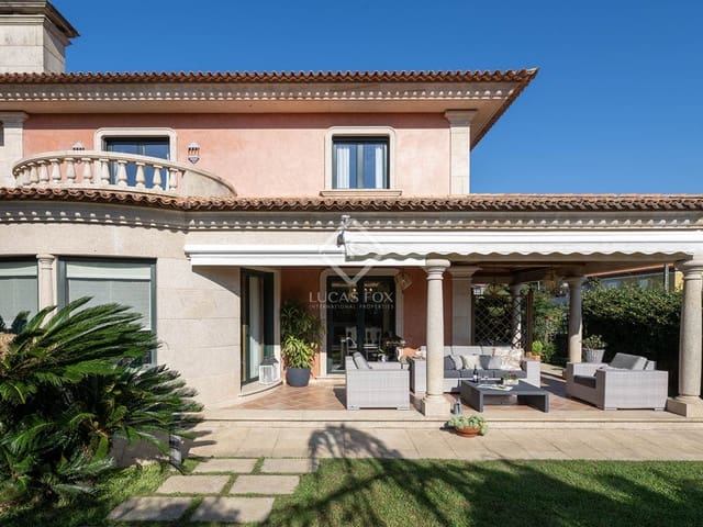 4 bedroom Villa for sale in O Rosal with garage - € 620,000 (Ref: 8607673)