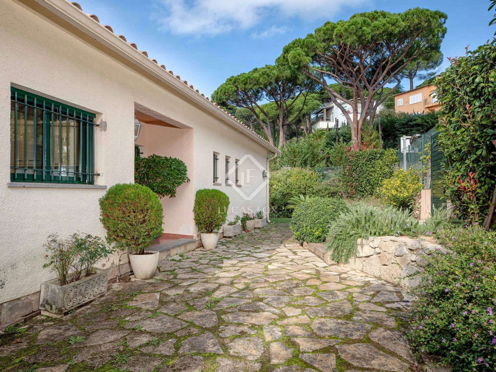 4 bedroom Villa for sale in Santa Cristina d'Aro with pool garage - € 595,000 (Ref: 8607832)