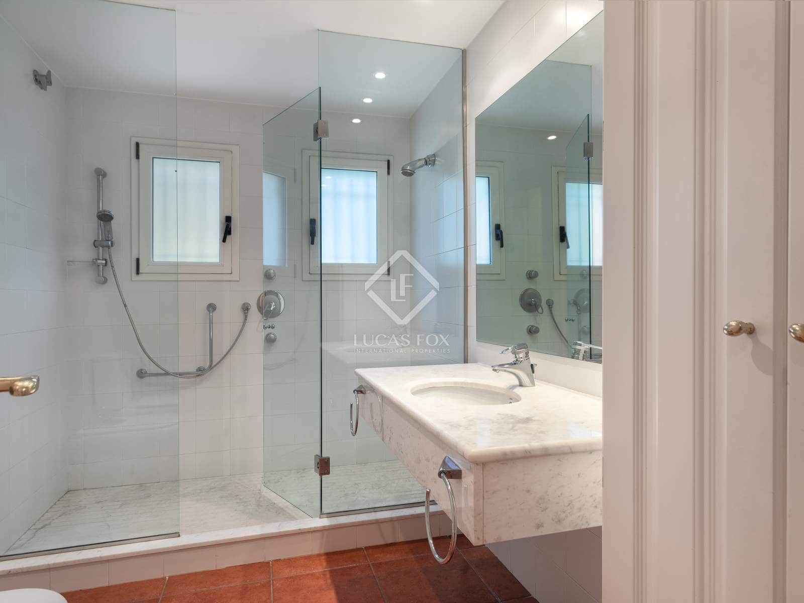 4 bedroom Villa for sale in Santa Cristina d'Aro with pool garage - € 595,000 (Ref: 8607832)