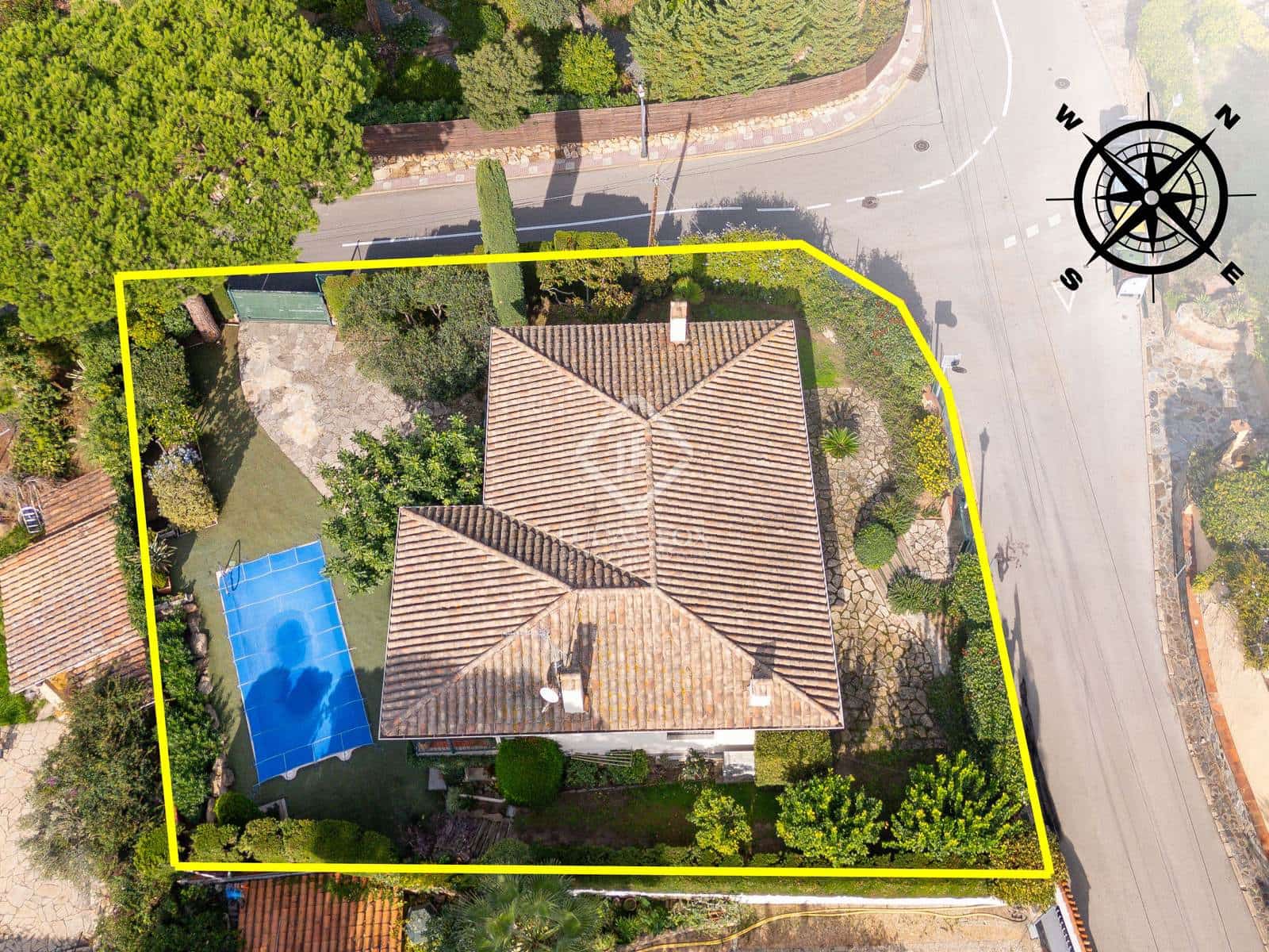 4 bedroom Villa for sale in Santa Cristina d'Aro with pool garage - € 595,000 (Ref: 8607832)