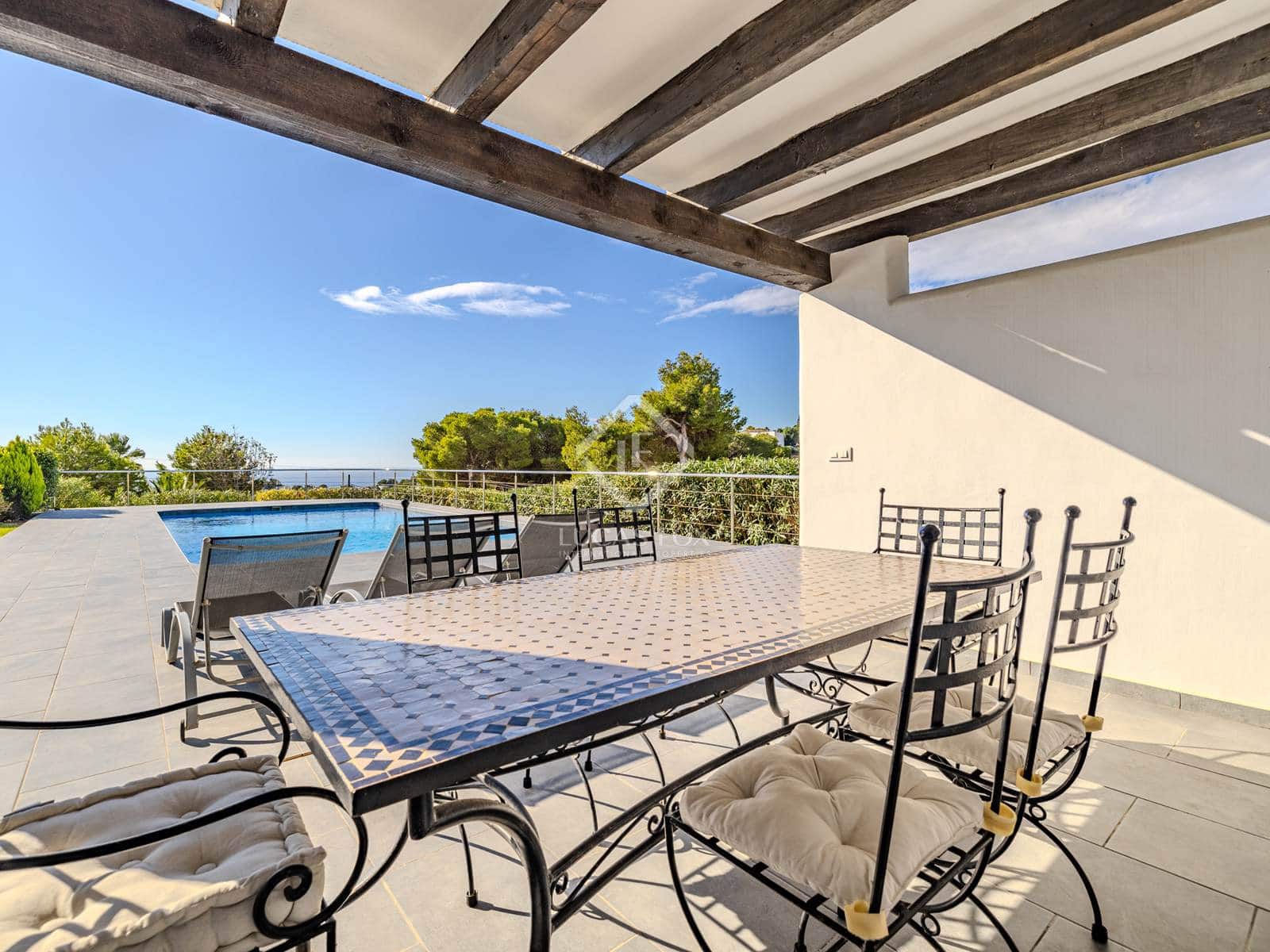 4 bedroom Villa for sale in Javea / Xabia with pool garage - € 1,195,000 (Ref: 8609152)