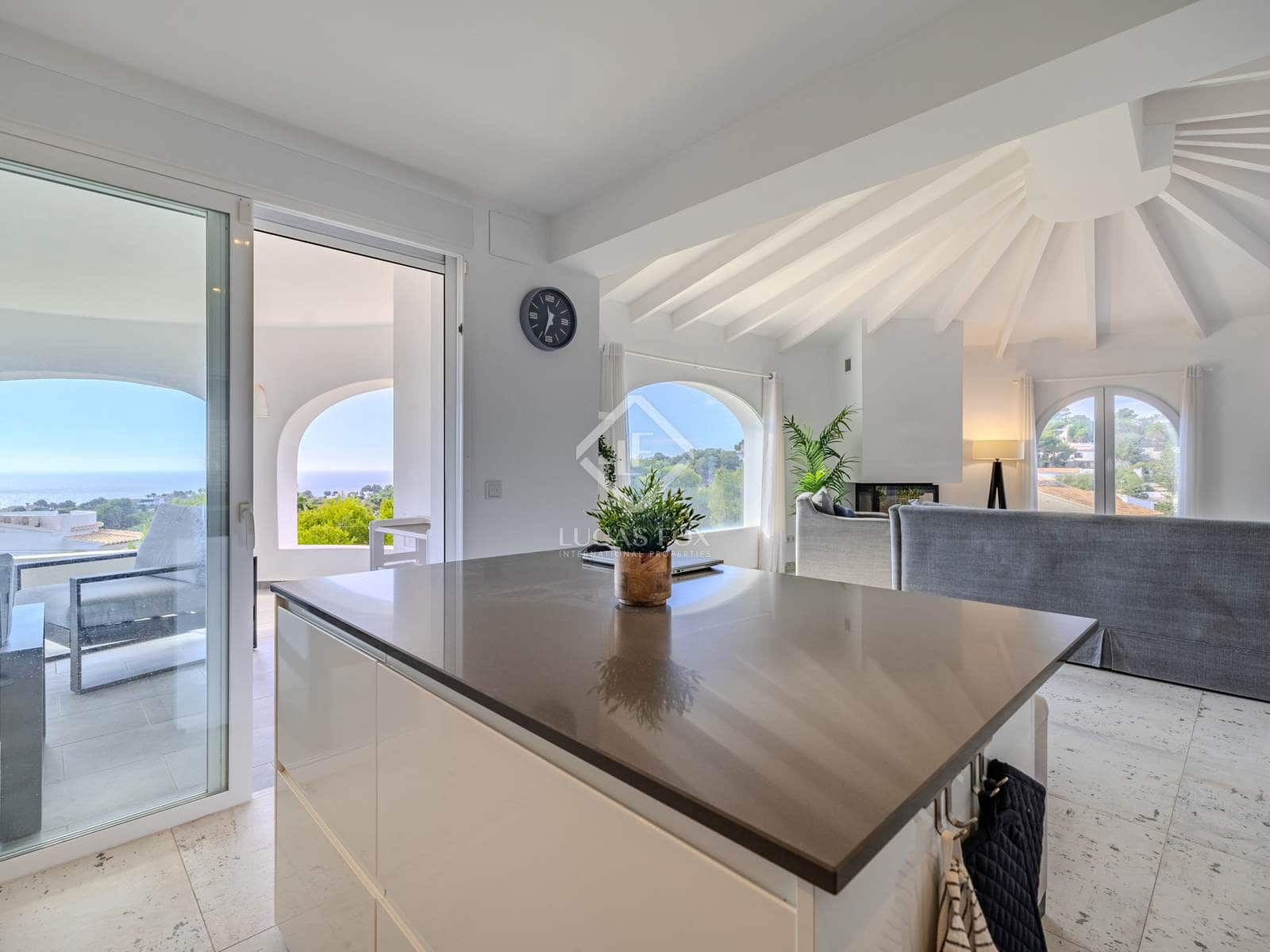 4 bedroom Villa for sale in Javea / Xabia with pool garage - € 1,195,000 (Ref: 8609152)