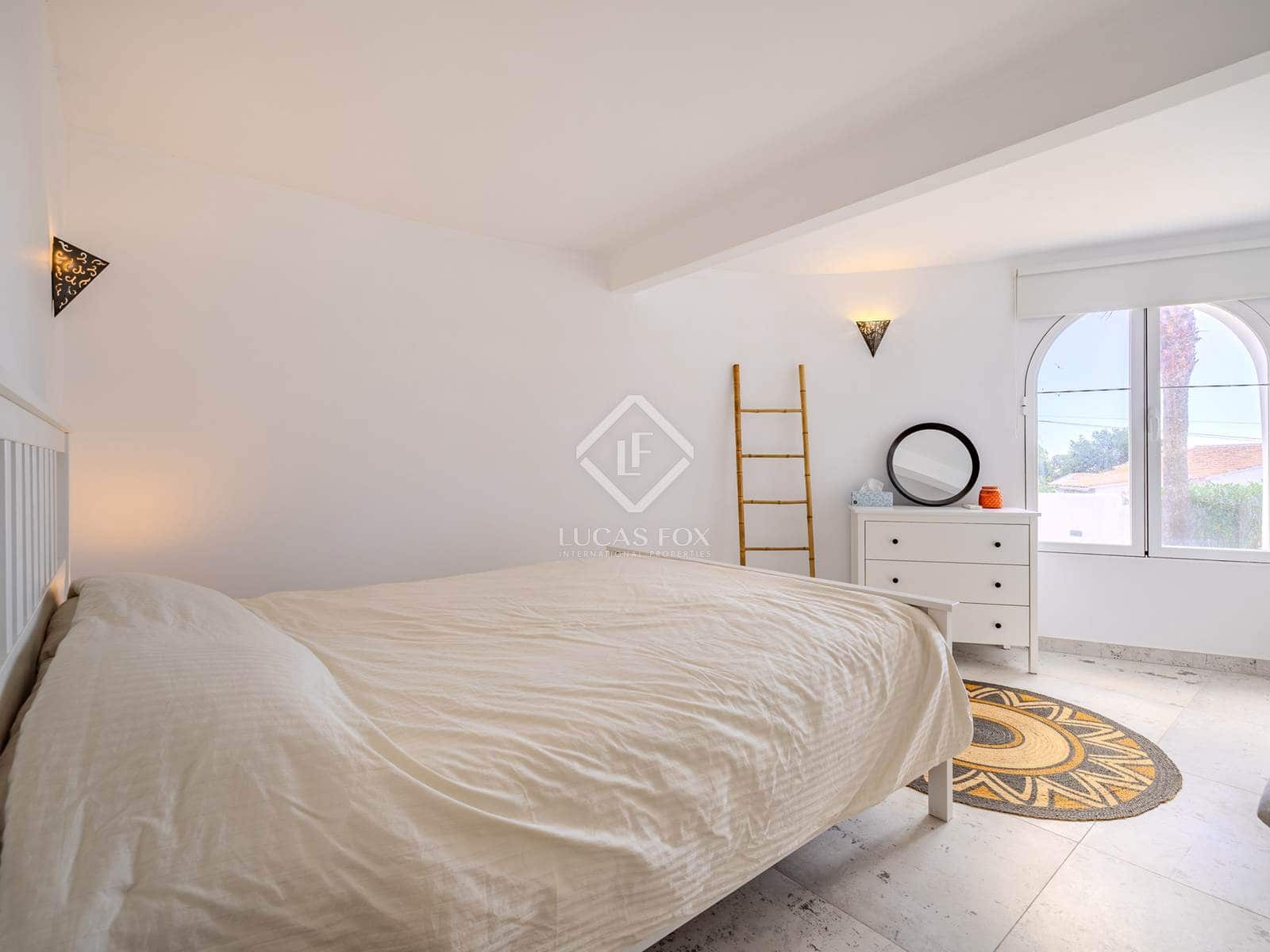 4 bedroom Villa for sale in Javea / Xabia with pool garage - € 1,195,000 (Ref: 8609152)