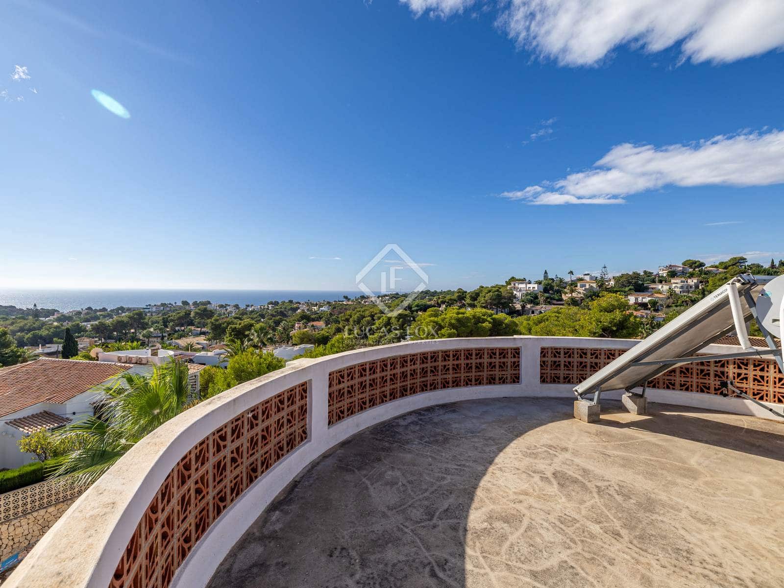 4 bedroom Villa for sale in Javea / Xabia with pool garage - € 1,195,000 (Ref: 8609152)