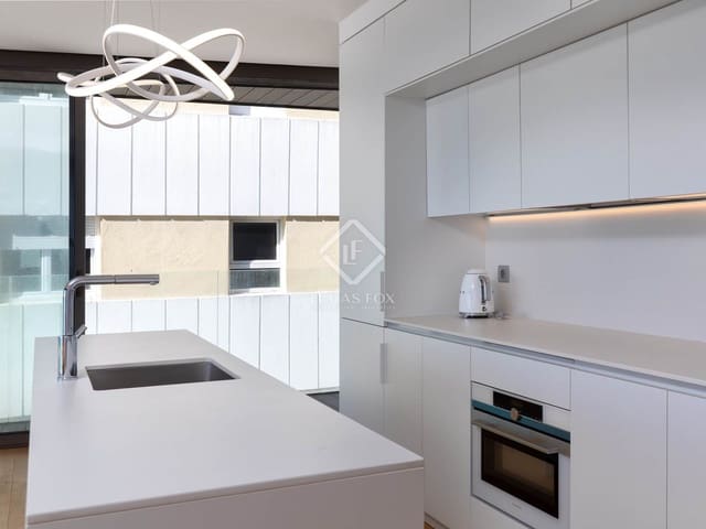 3 soveværelse Lejlighed til salg i Lloret de Mar med swimmingpool garage - € 749.000 (Ref: 8609561)