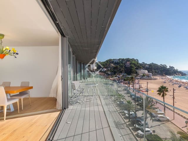 3 soveværelse Lejlighed til salg i Lloret de Mar med swimmingpool garage - € 749.000 (Ref: 8609561)