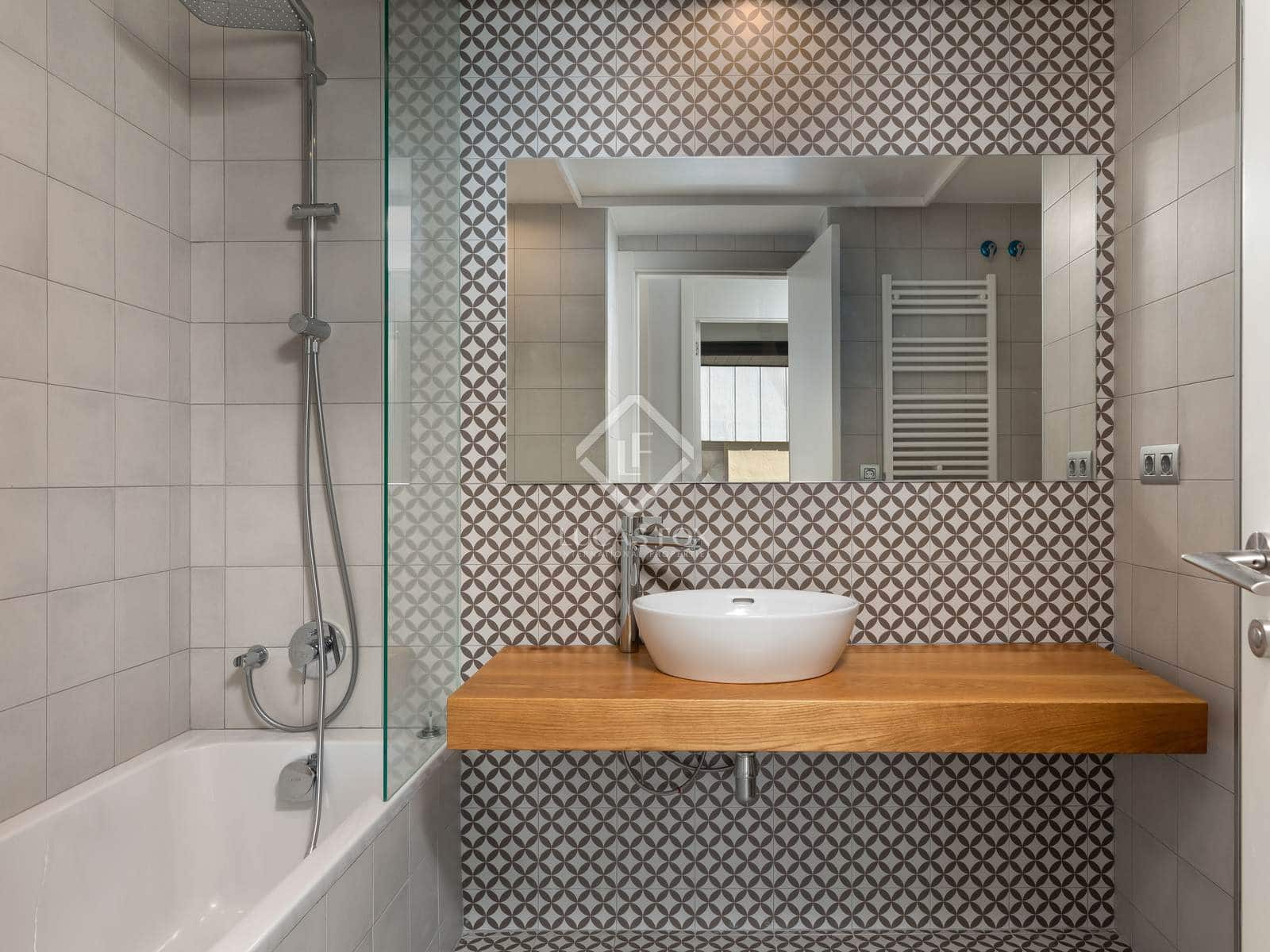 3 soveværelse Lejlighed til salg i Lloret de Mar med swimmingpool garage - € 749.000 (Ref: 8609561)