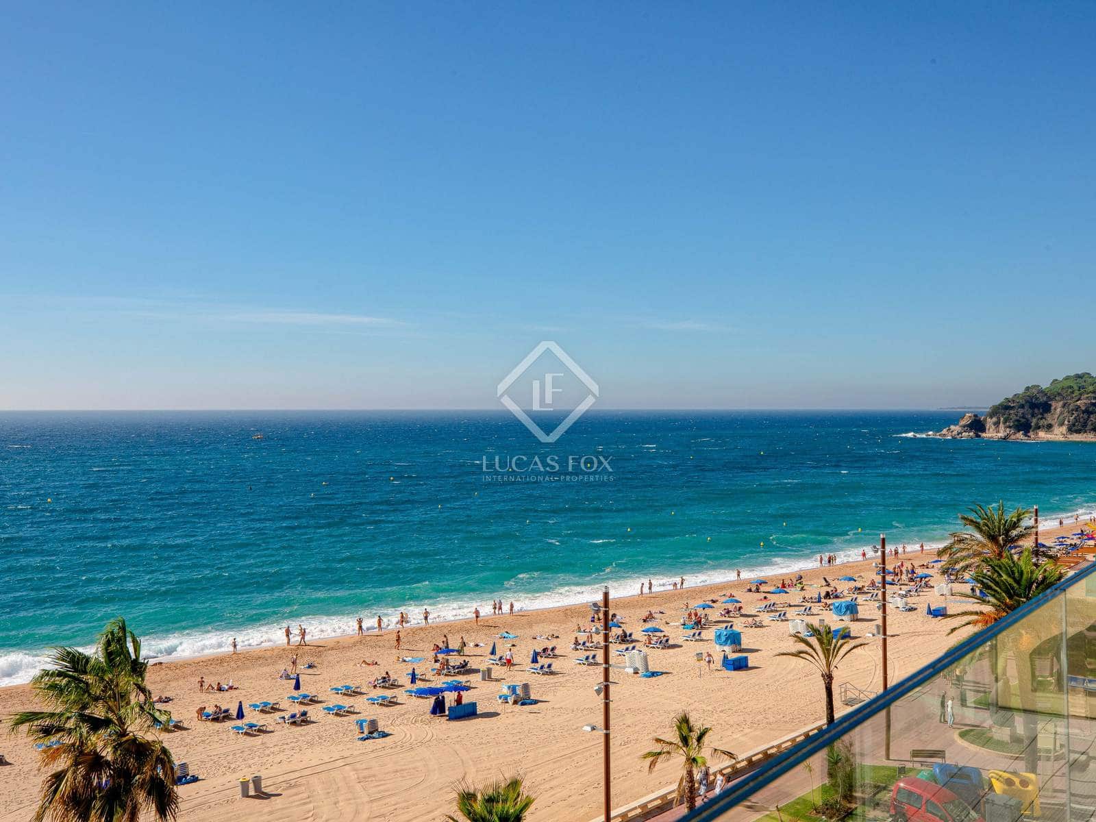 3 soveværelse Lejlighed til salg i Lloret de Mar med swimmingpool garage - € 749.000 (Ref: 8609561)