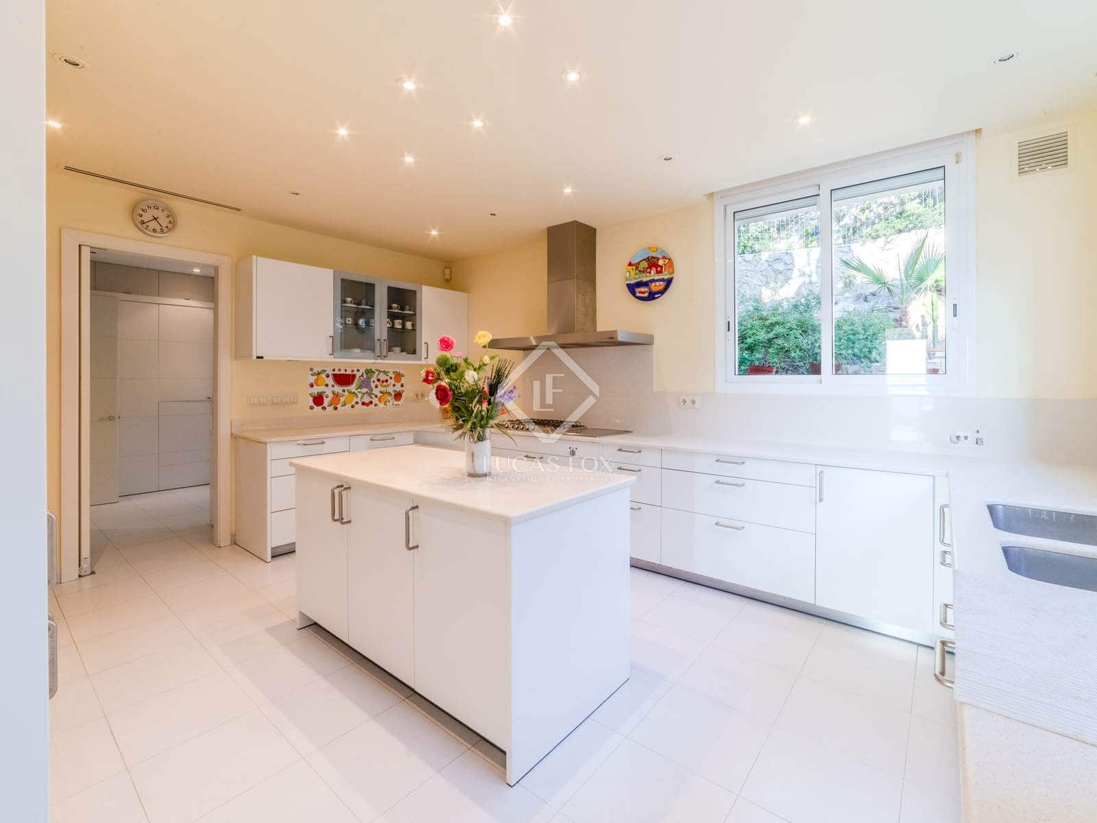 5 slaapkamer Villa te koop in Sitges met zwembad garage - € 7.350.000 (Ref: 8609565)