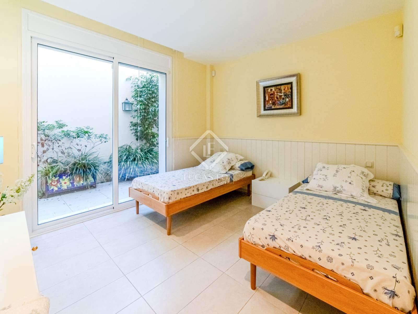 5 slaapkamer Villa te koop in Sitges met zwembad garage - € 7.350.000 (Ref: 8609565)