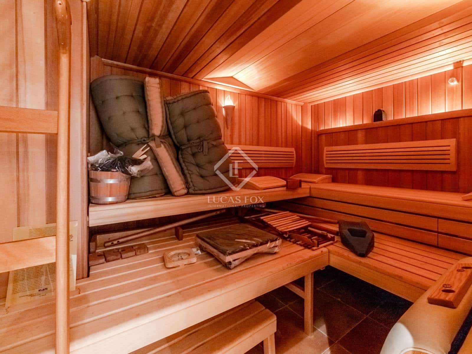 5 slaapkamer Villa te koop in Sitges met zwembad garage - € 7.350.000 (Ref: 8609565)