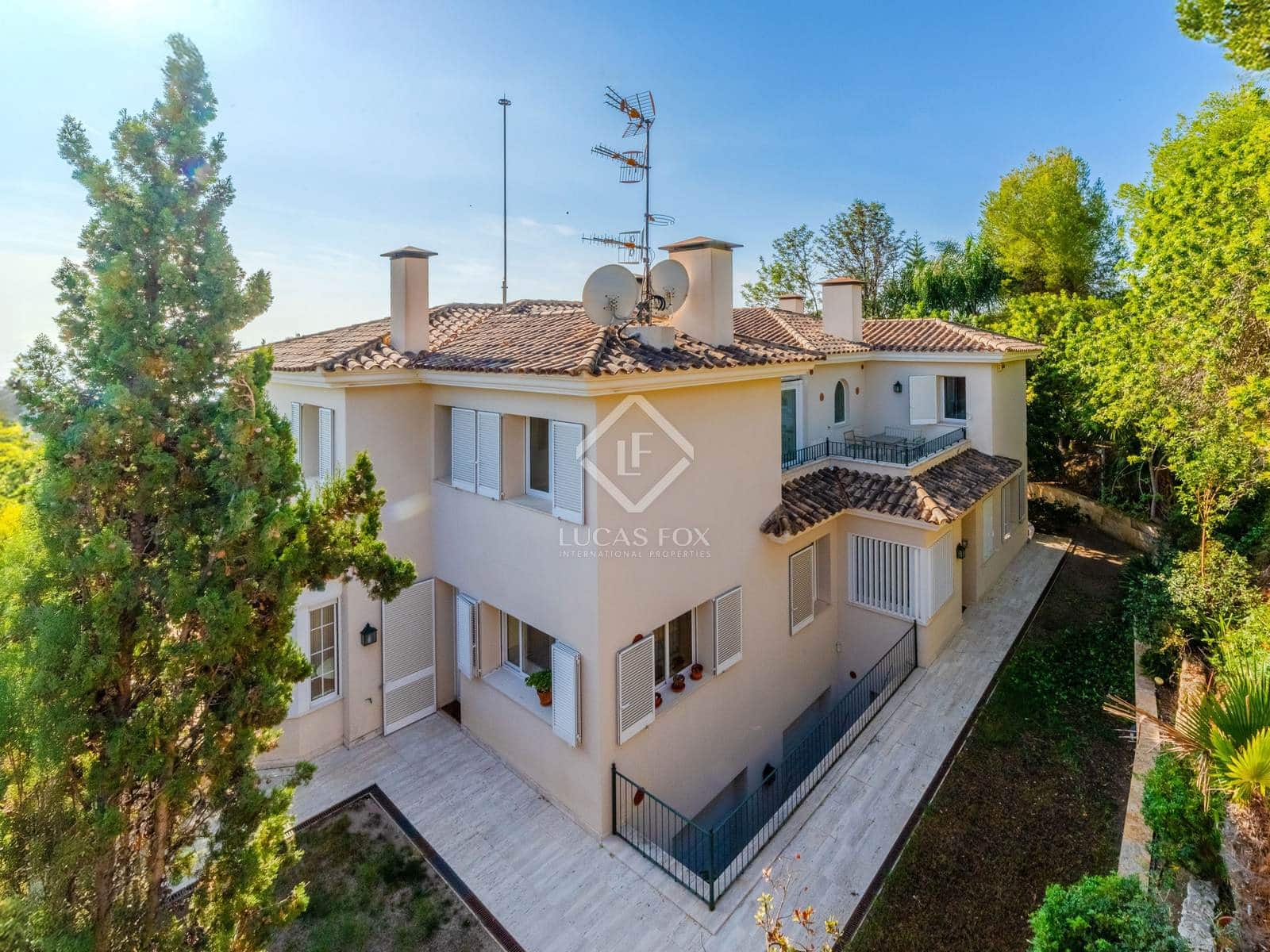 5 slaapkamer Villa te koop in Sitges met zwembad garage - € 7.350.000 (Ref: 8609565)