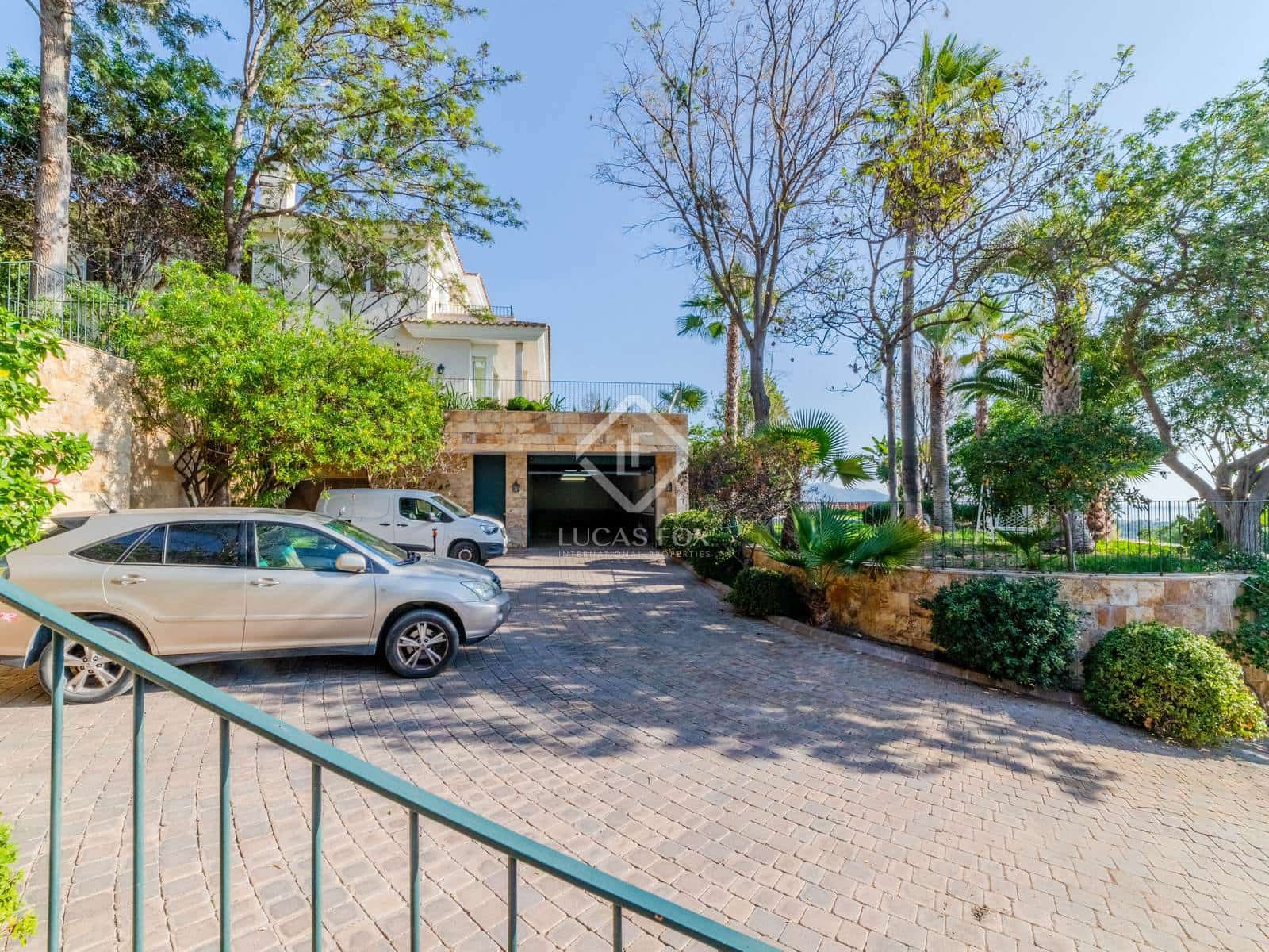 5 slaapkamer Villa te koop in Sitges met zwembad garage - € 7.350.000 (Ref: 8609565)