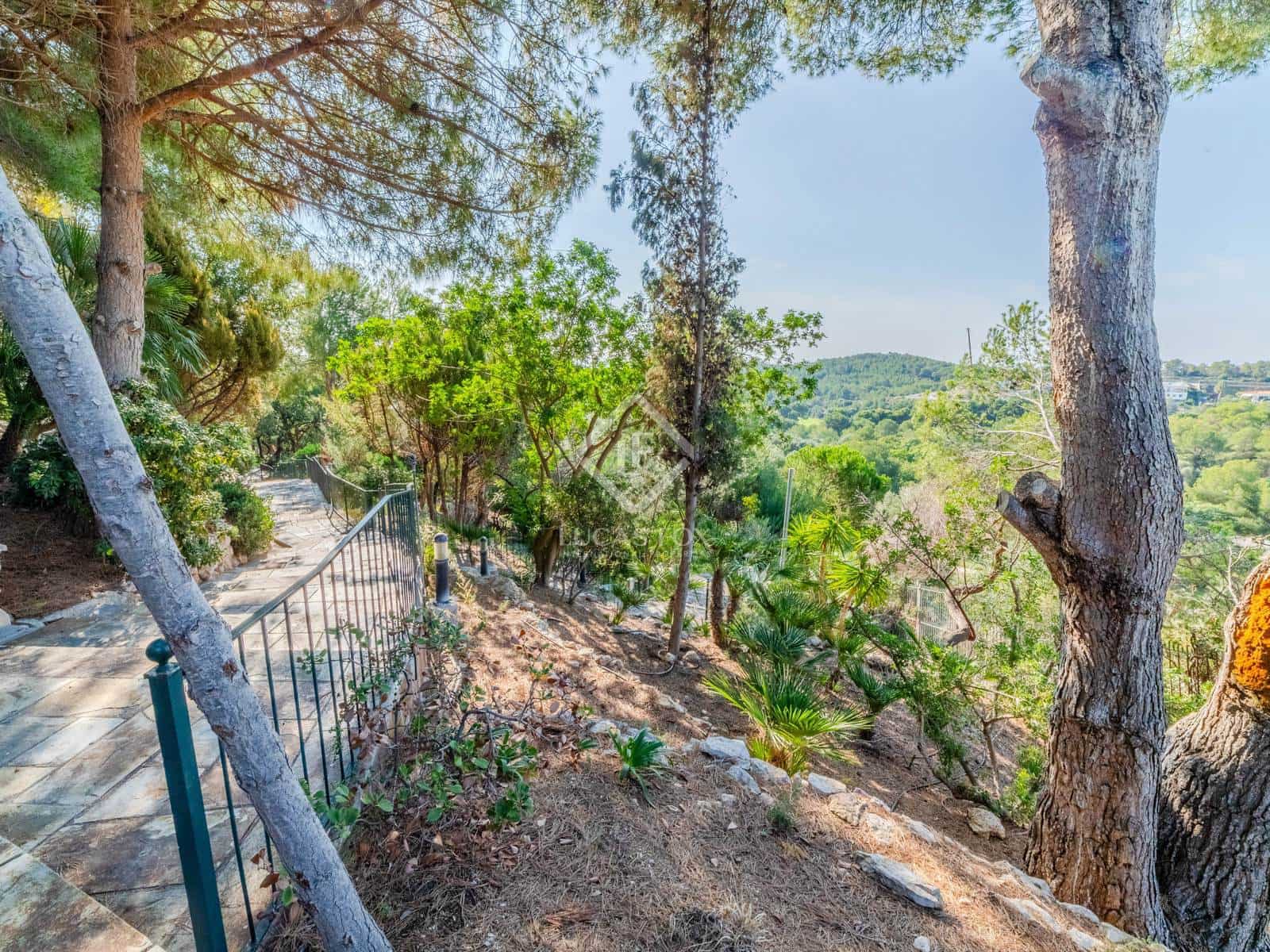 5 slaapkamer Villa te koop in Sitges met zwembad garage - € 7.350.000 (Ref: 8609565)