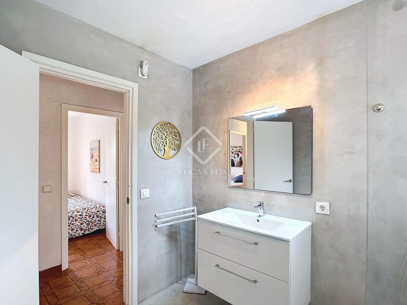 3 soverom Villa til salgs i Ciutadella de Menorca med svømmebasseng garasje - € 745 000 (Ref: 8609989)