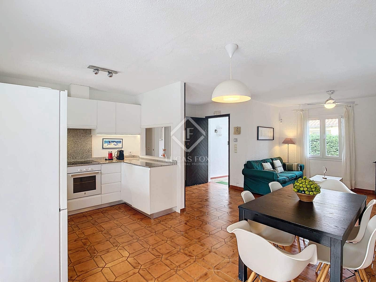 3 soverom Villa til salgs i Ciutadella de Menorca med svømmebasseng garasje - € 745 000 (Ref: 8609989)