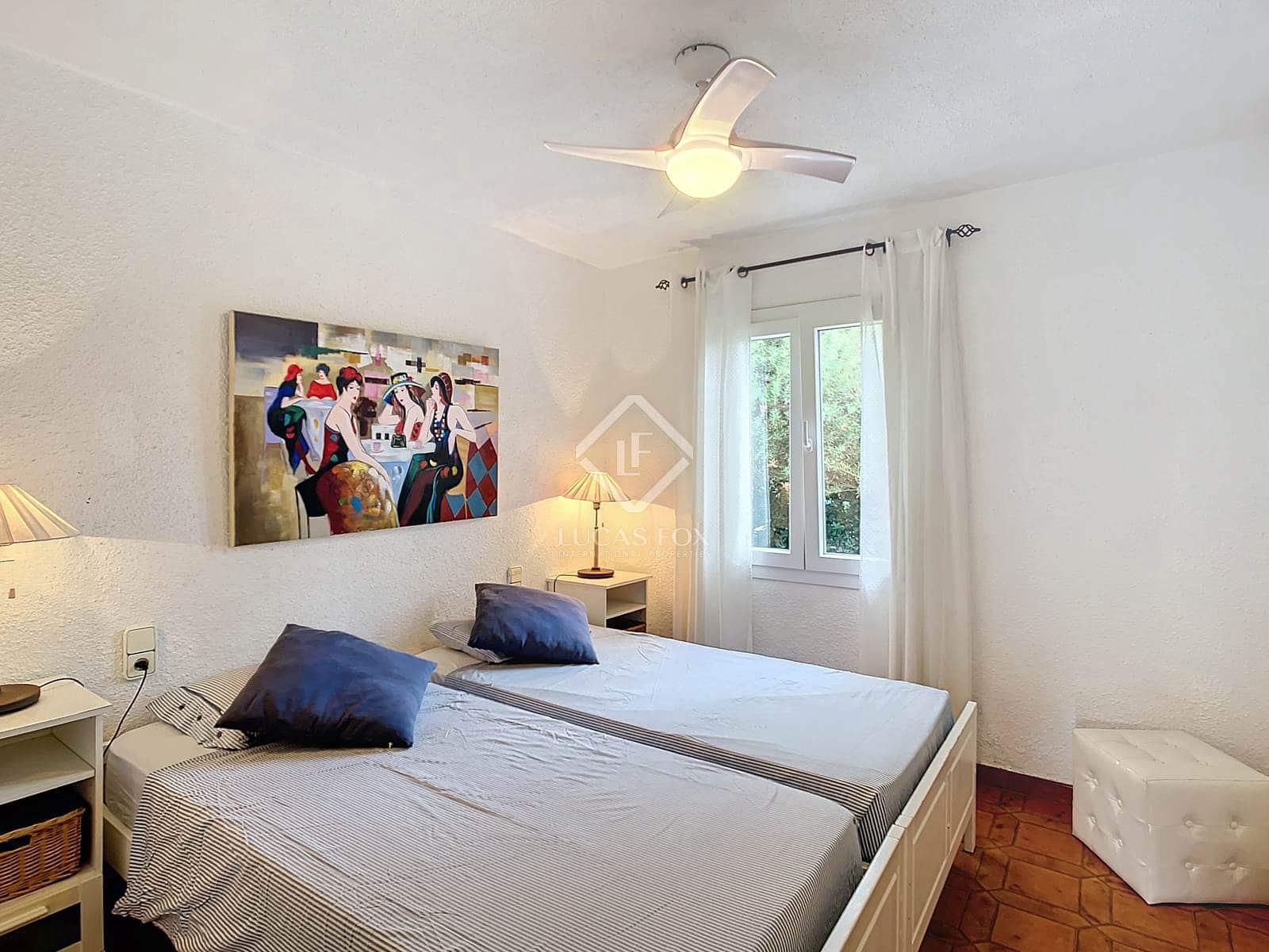 3 soverom Villa til salgs i Ciutadella de Menorca med svømmebasseng garasje - € 745 000 (Ref: 8609989)