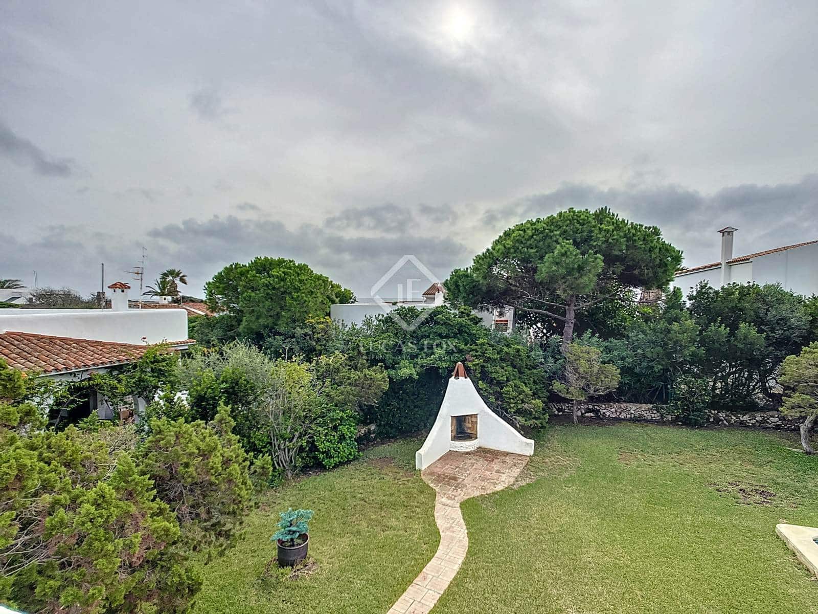 3 soverom Villa til salgs i Ciutadella de Menorca med svømmebasseng garasje - € 745 000 (Ref: 8609989)