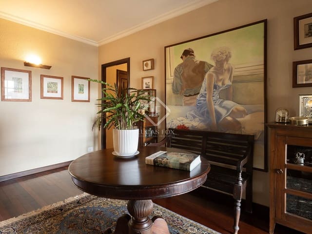 3 bedroom Villa for sale in A Guarda with garage - € 590,000 (Ref: 8611429)