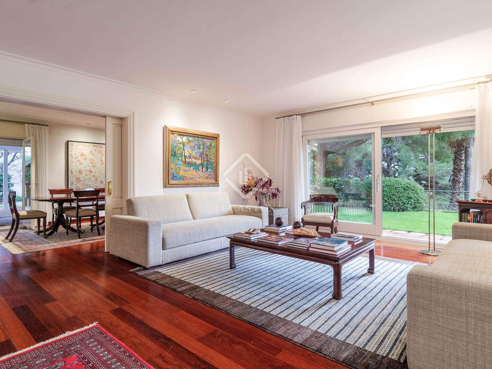 6 soverom Villa til salgs i Premia de Dalt med svømmebasseng garasje - € 1 650 000 (Ref: 8613966)