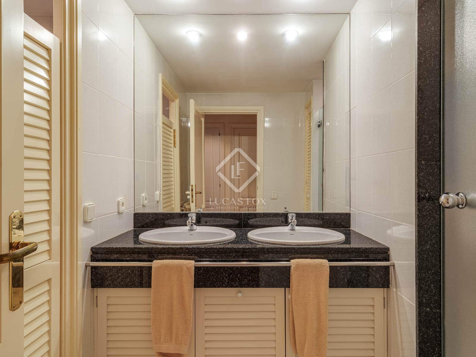 6 soverom Villa til salgs i Premia de Dalt med svømmebasseng garasje - € 1 650 000 (Ref: 8613966)