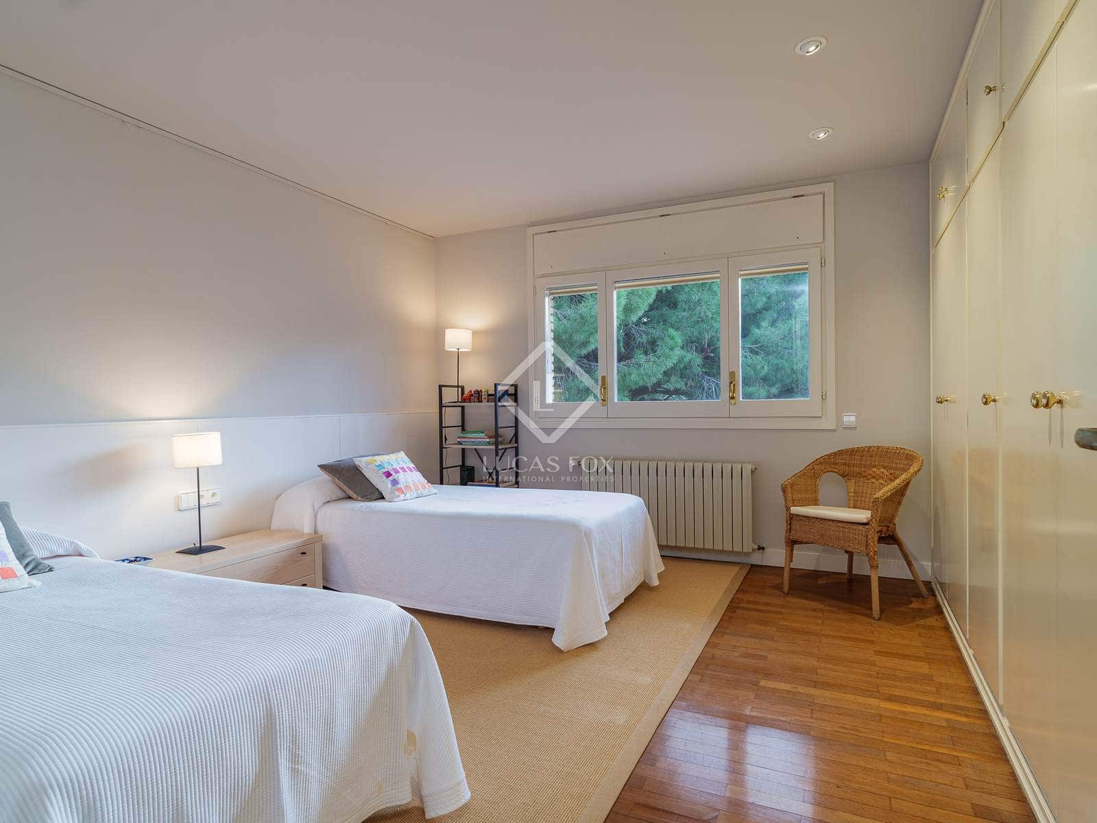 6 soverom Villa til salgs i Premia de Dalt med svømmebasseng garasje - € 1 650 000 (Ref: 8613966)