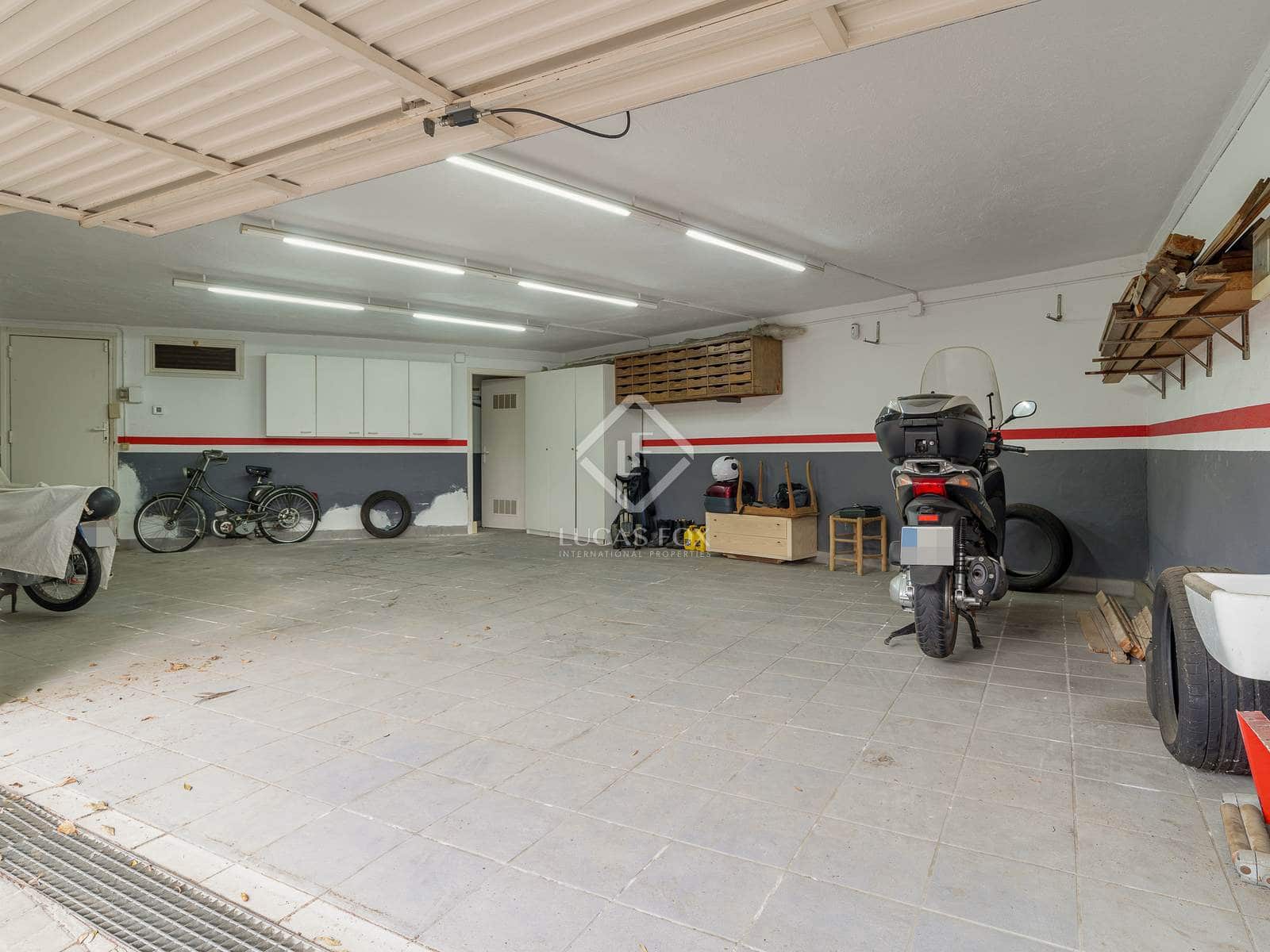 6 soverom Villa til salgs i Premia de Dalt med svømmebasseng garasje - € 1 650 000 (Ref: 8613966)