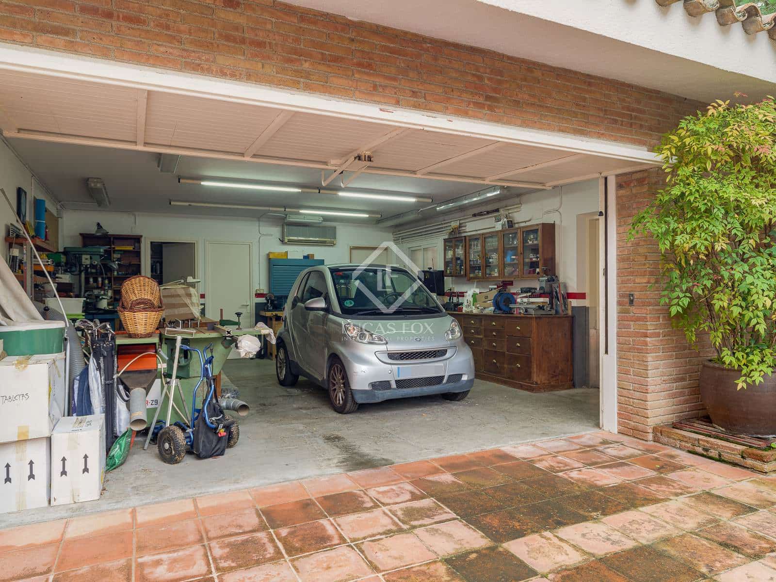 6 soverom Villa til salgs i Premia de Dalt med svømmebasseng garasje - € 1 650 000 (Ref: 8613966)