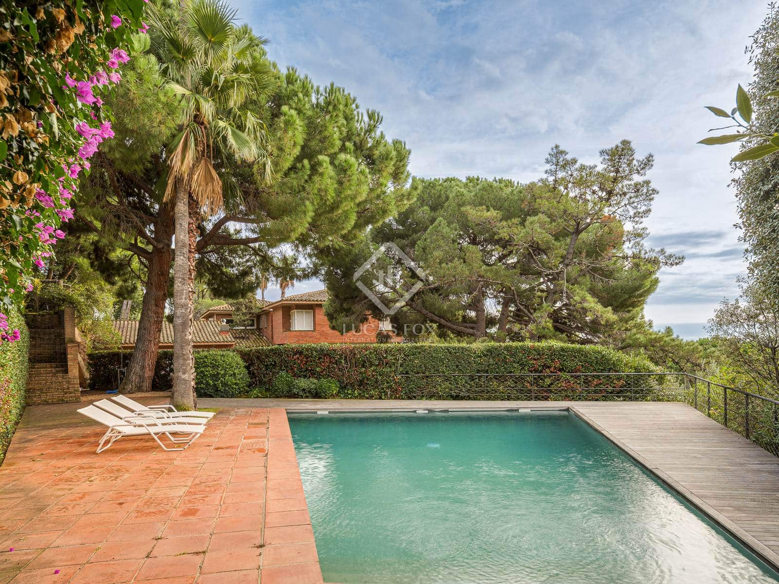 6 soverom Villa til salgs i Premia de Dalt med svømmebasseng garasje - € 1 650 000 (Ref: 8613966)