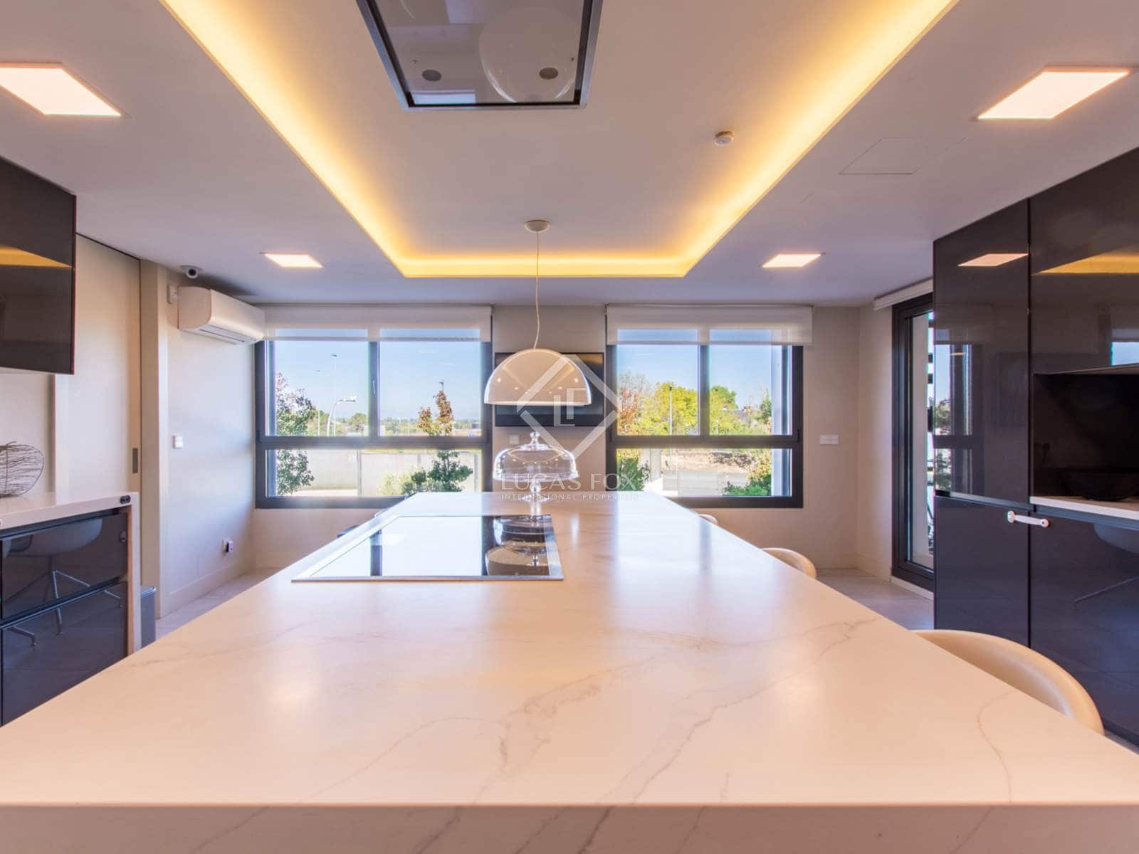 5 soveværelse Lejlighed til salg i Pozuelo de Alarcon med swimmingpool garage - € 3.200.000 (Ref: 8614192)