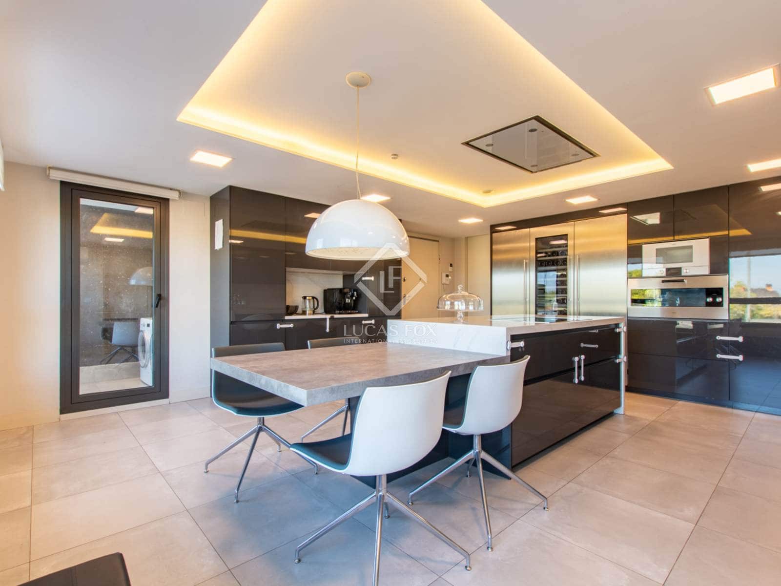 5 soveværelse Lejlighed til salg i Pozuelo de Alarcon med swimmingpool garage - € 3.200.000 (Ref: 8614192)