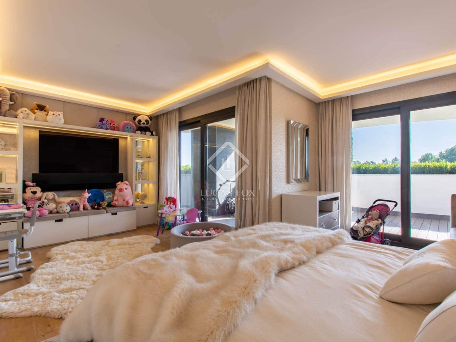 5 soveværelse Lejlighed til salg i Pozuelo de Alarcon med swimmingpool garage - € 3.200.000 (Ref: 8614192)