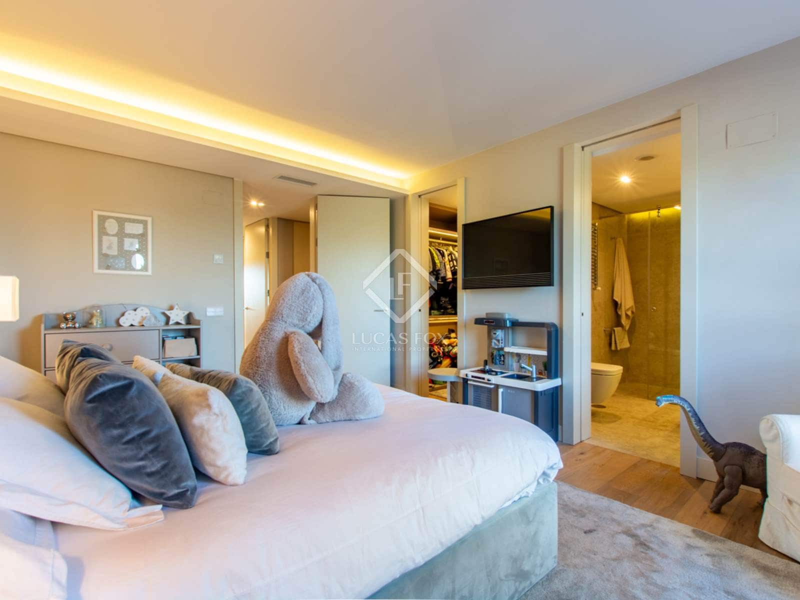 5 soveværelse Lejlighed til salg i Pozuelo de Alarcon med swimmingpool garage - € 3.200.000 (Ref: 8614192)