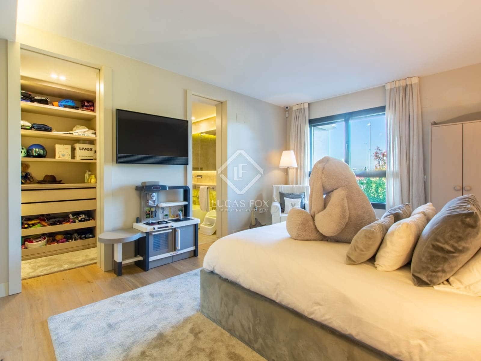 5 soveværelse Lejlighed til salg i Pozuelo de Alarcon med swimmingpool garage - € 3.200.000 (Ref: 8614192)